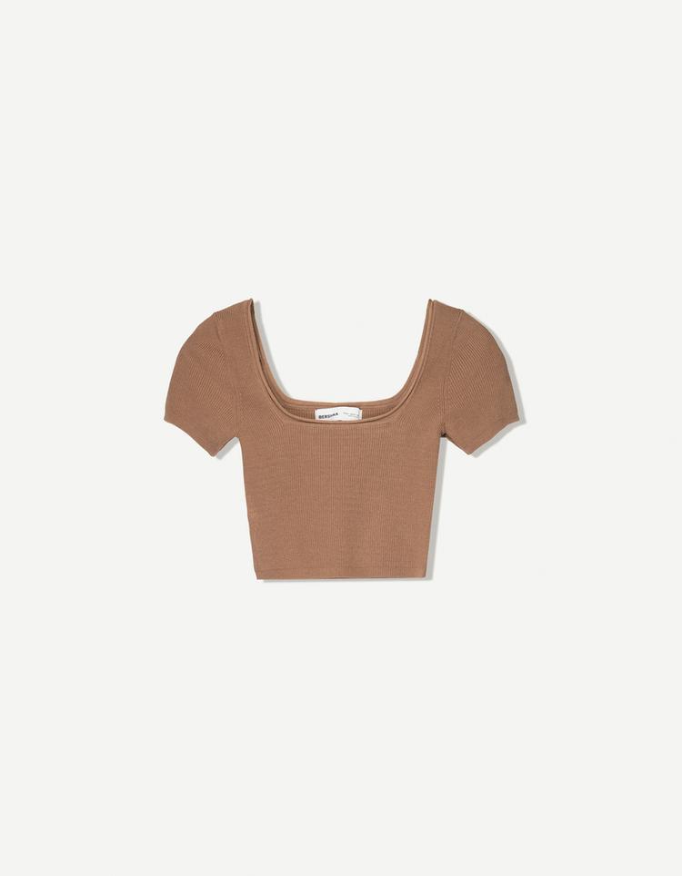 Cropped short sleeve sweater