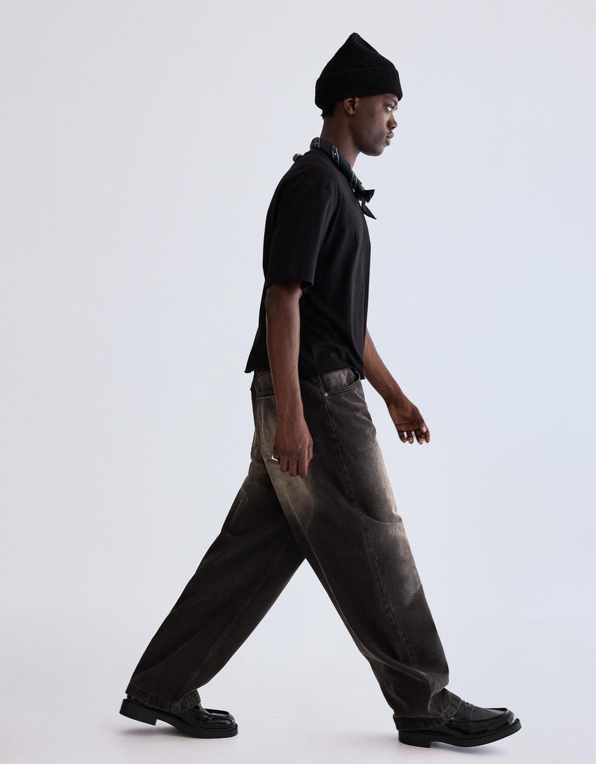 Jeansy o kroju super baggy-Czarny-3