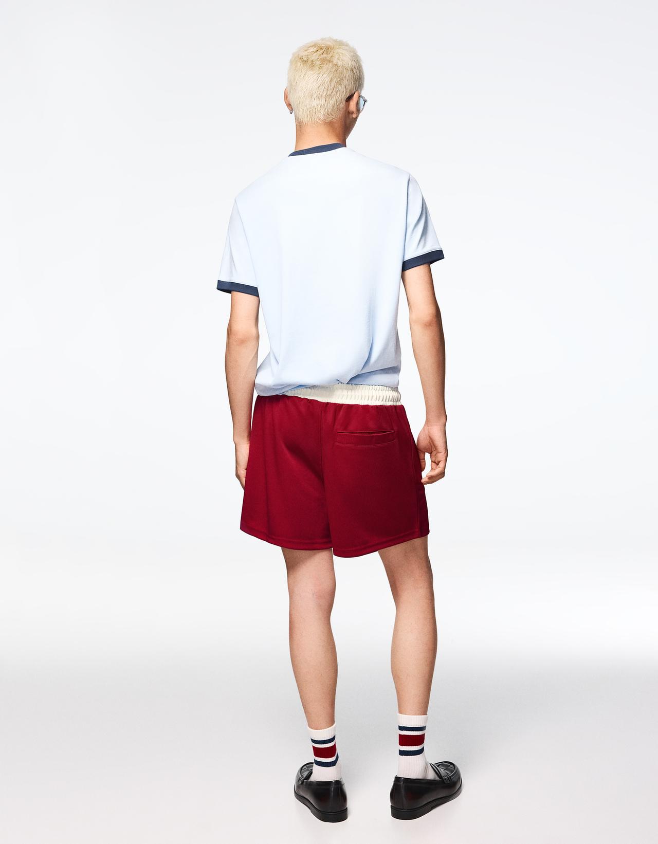 Short patch Bermuda shorts — Burgundy