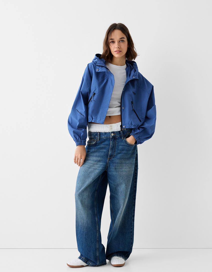 Blusão técnico leve capuz-Azul-3