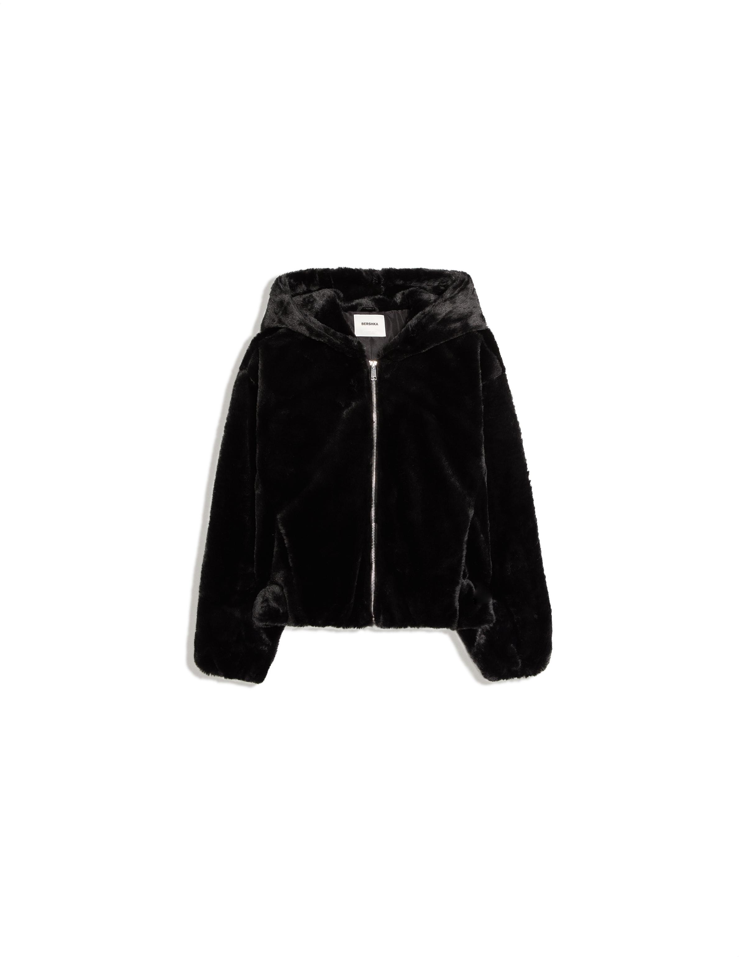 Hooded jacket with fur — Black