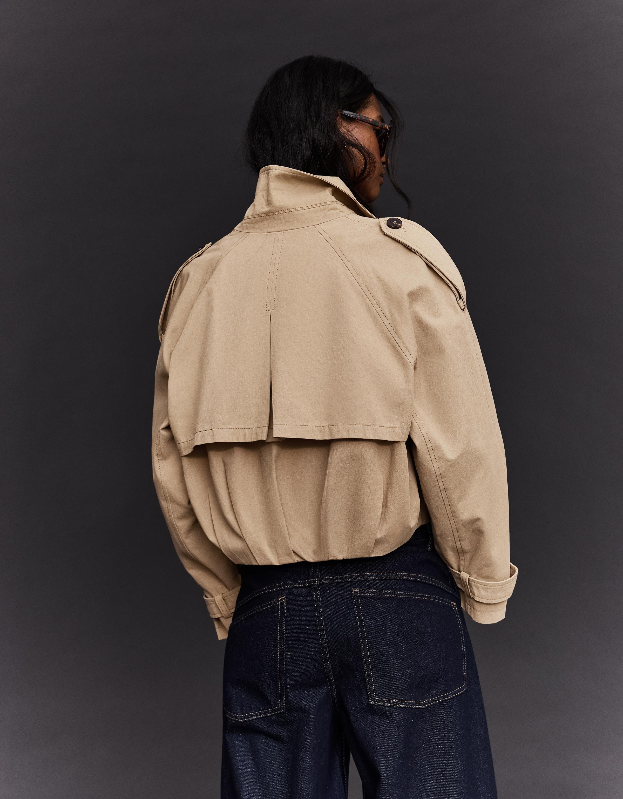 Balloon effect cropped trench coat — Camel