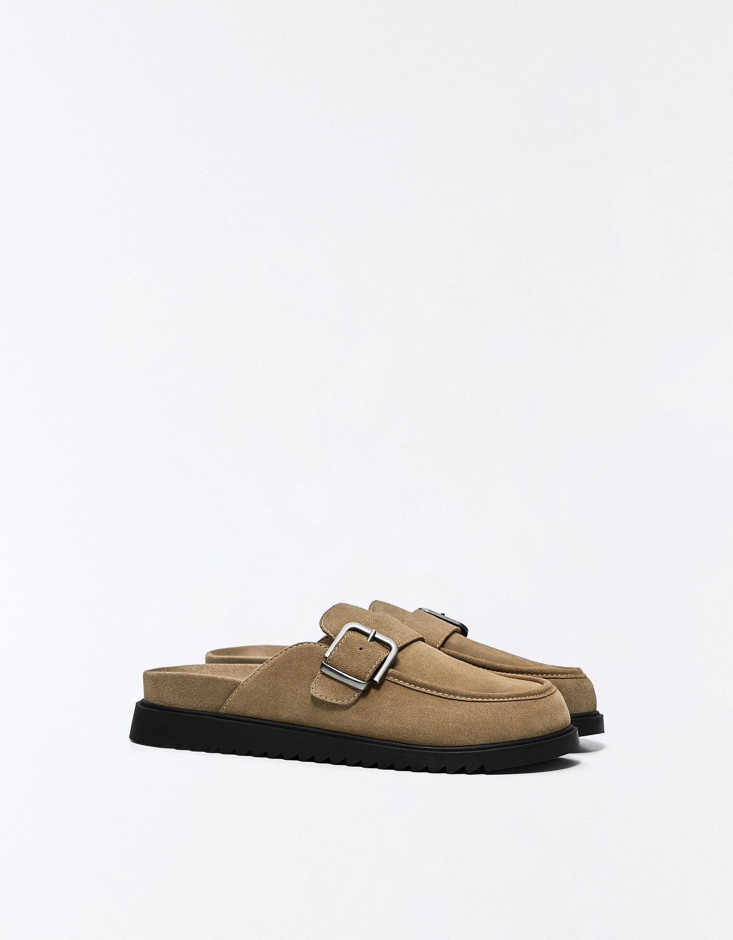 Buckle clogs — SAND