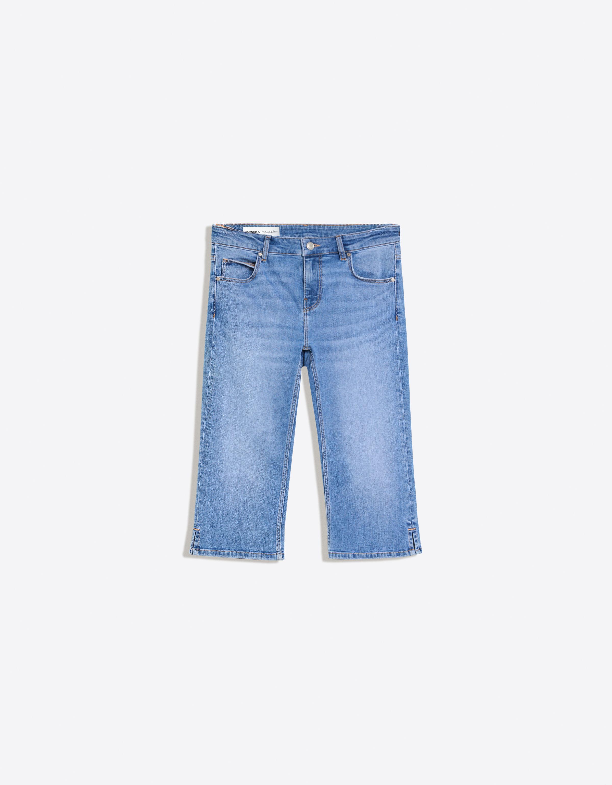 Capris — Light blue