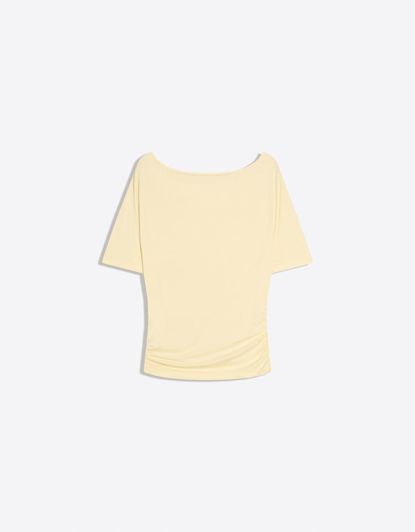 Camiseta de manga curta assimétrica-Amarelo