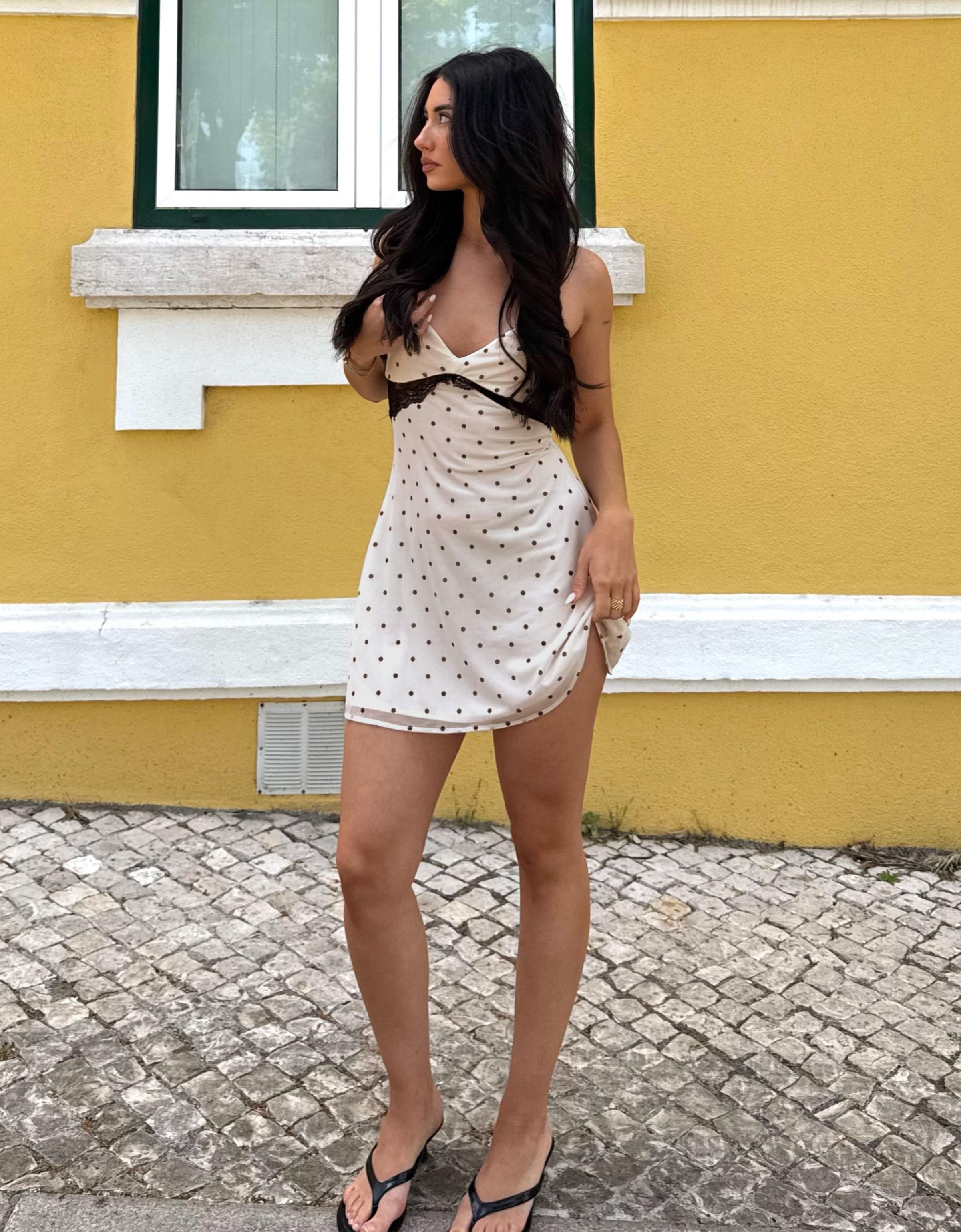Bershka Tül askılı mini elbise görsel 7