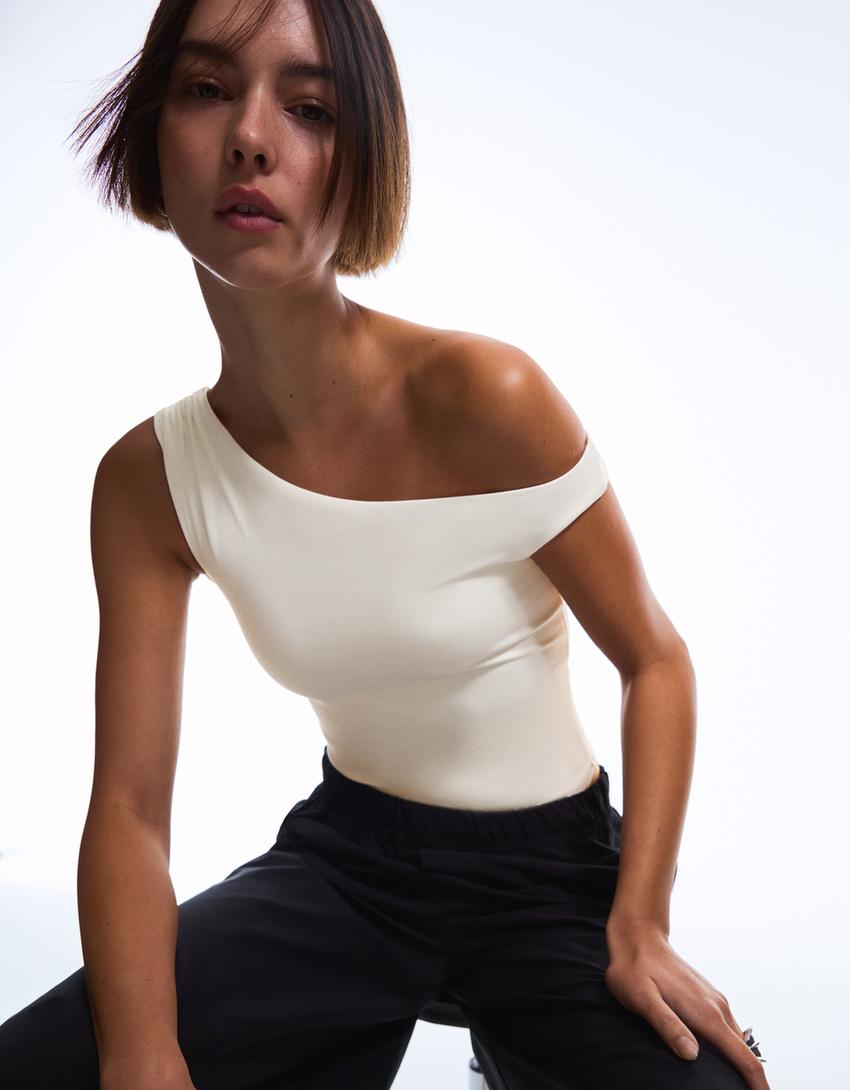 Asymmetric ruched strappy bodysuit-Cream