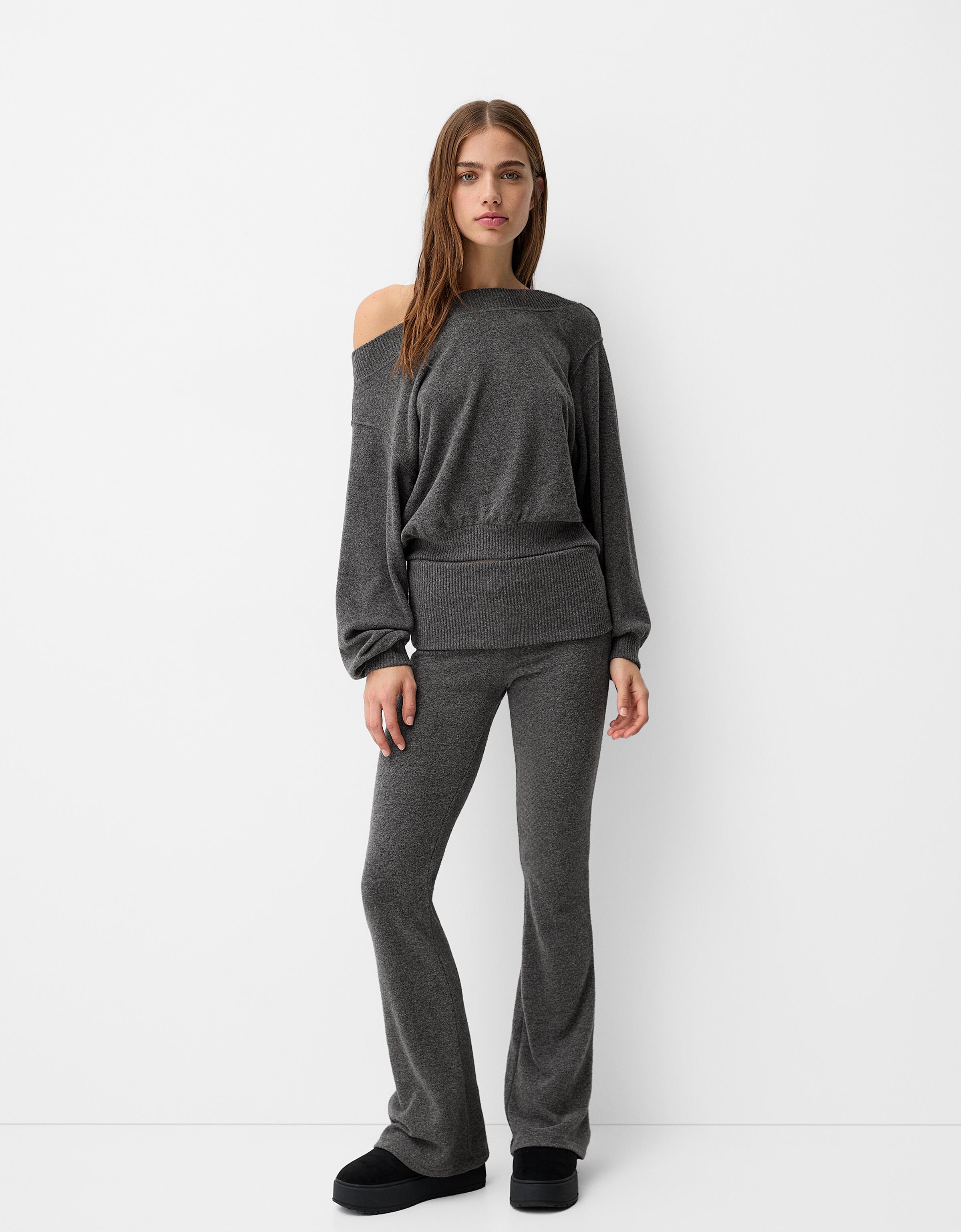 Bershka ダークグレー ニット Bershka heavy knit sweater in gray | ASOS