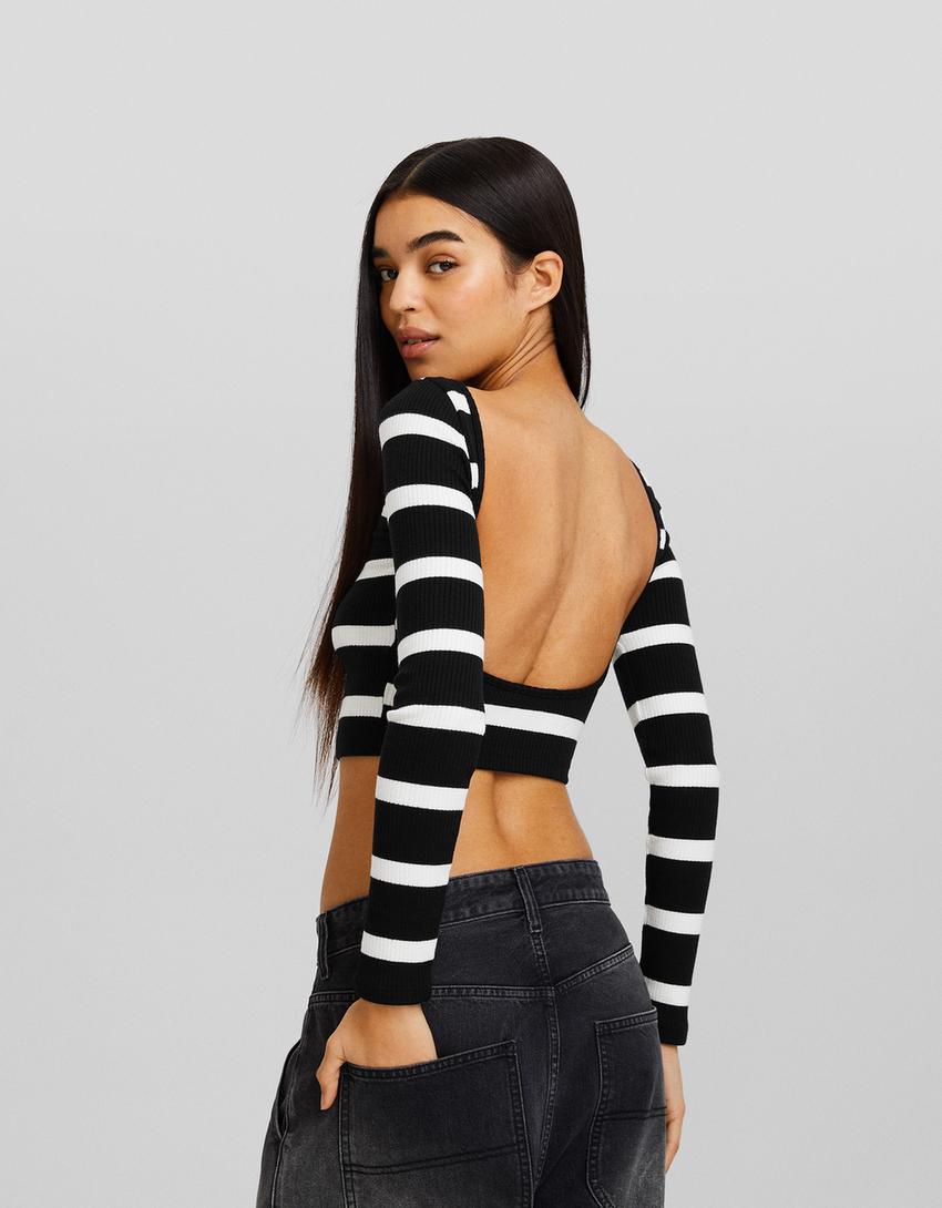 تيشرت محاك مقلّم بأكمام طويلة وفتحة خلفية-أسود-1