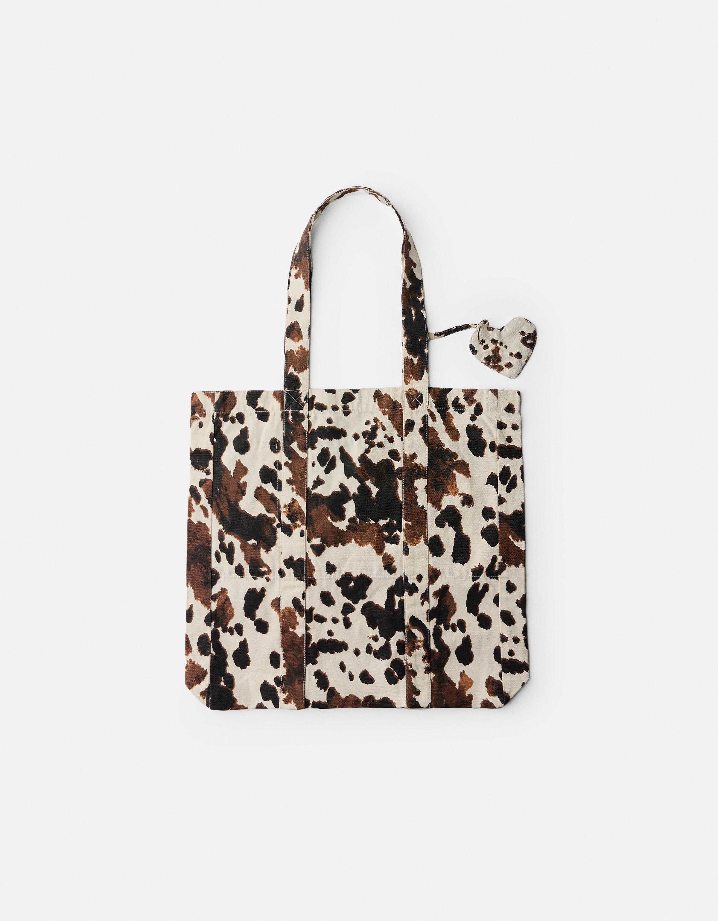 Bershka Shopper-Tasche Mit Animalprint Damen Rohweiß