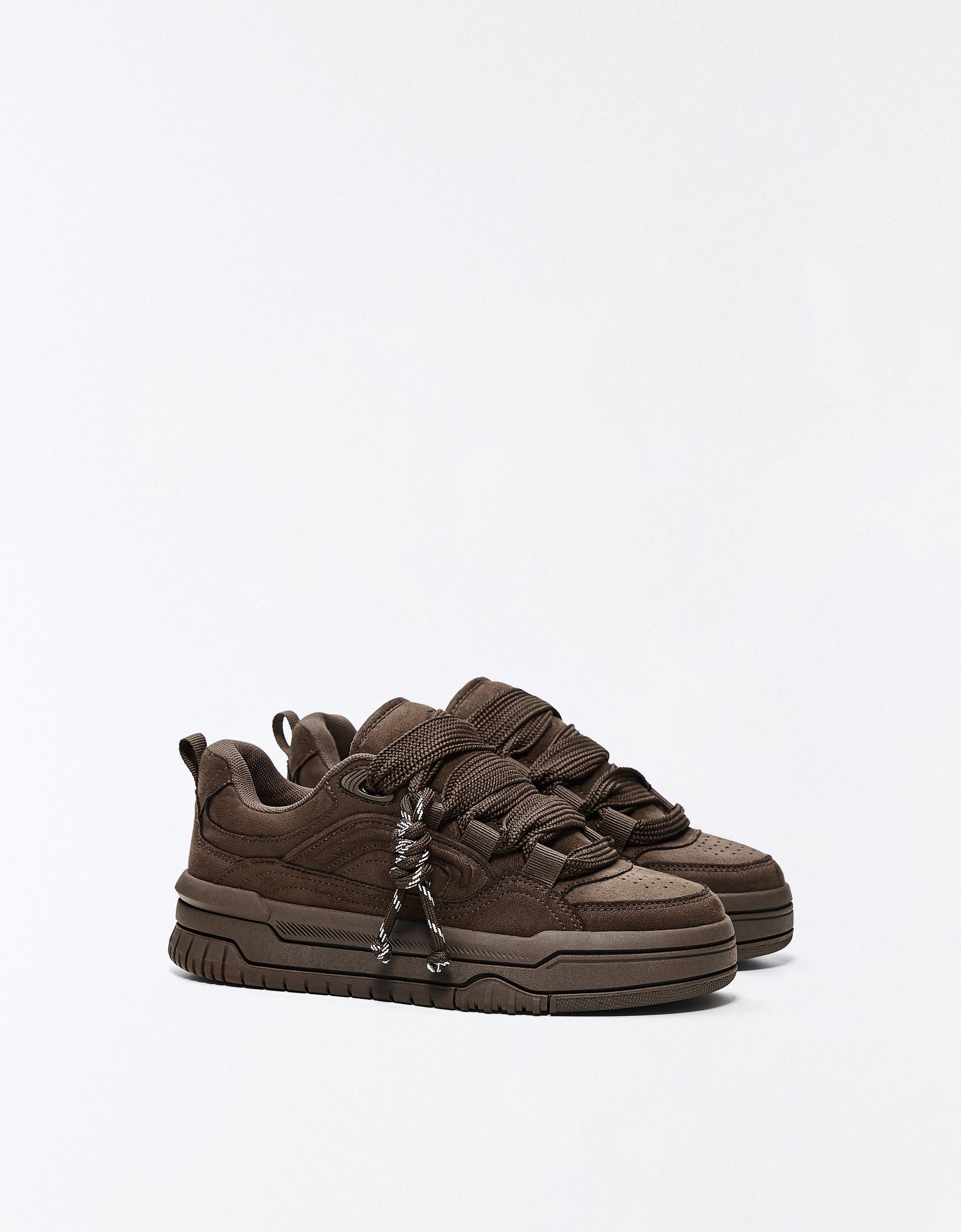 Bershka Zapatillas Skate Volumen Mujer Marrón