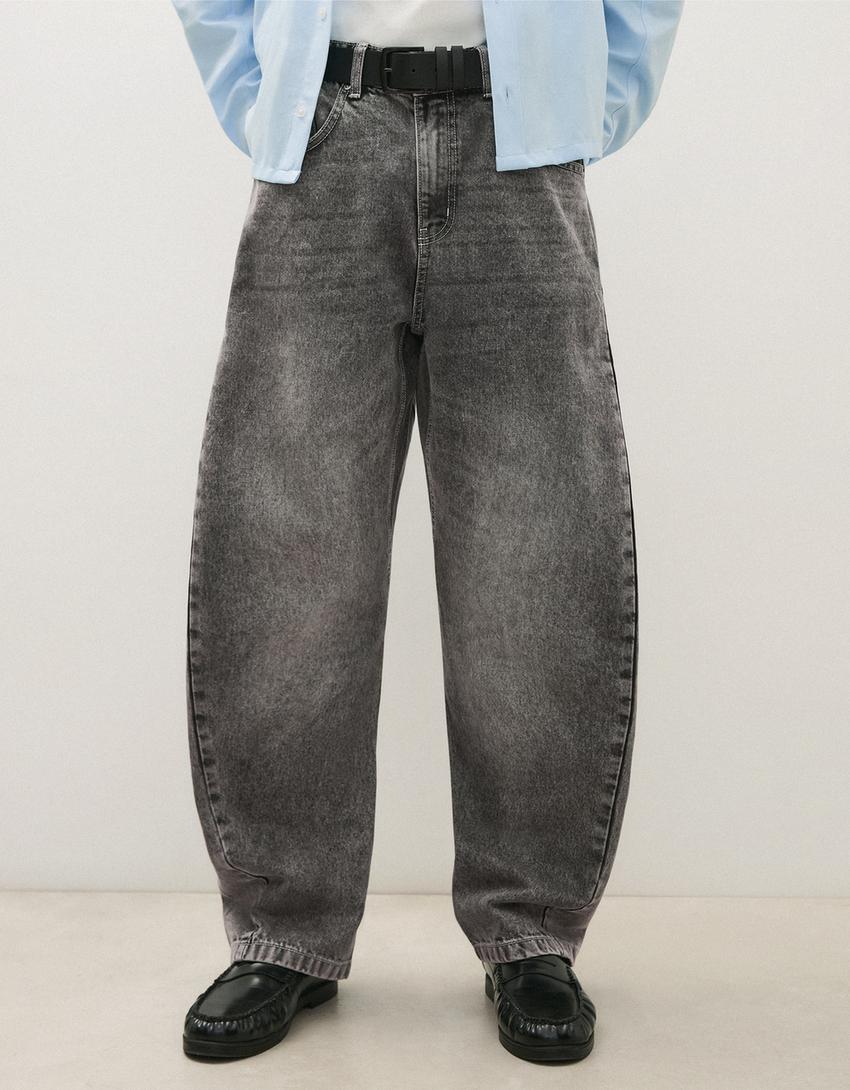 Jeansy o kroju twisted fit-Szary