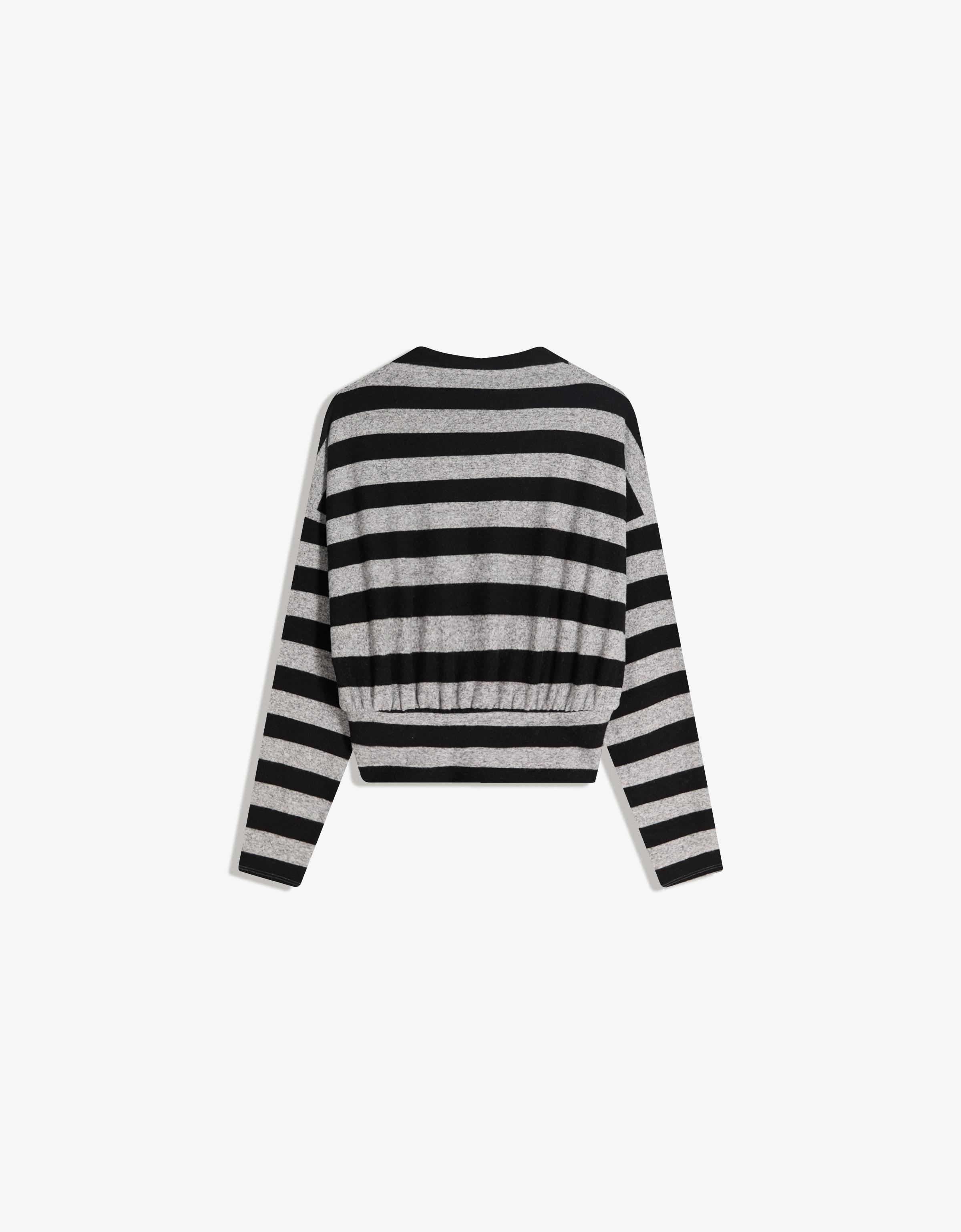 Mock neck jumper