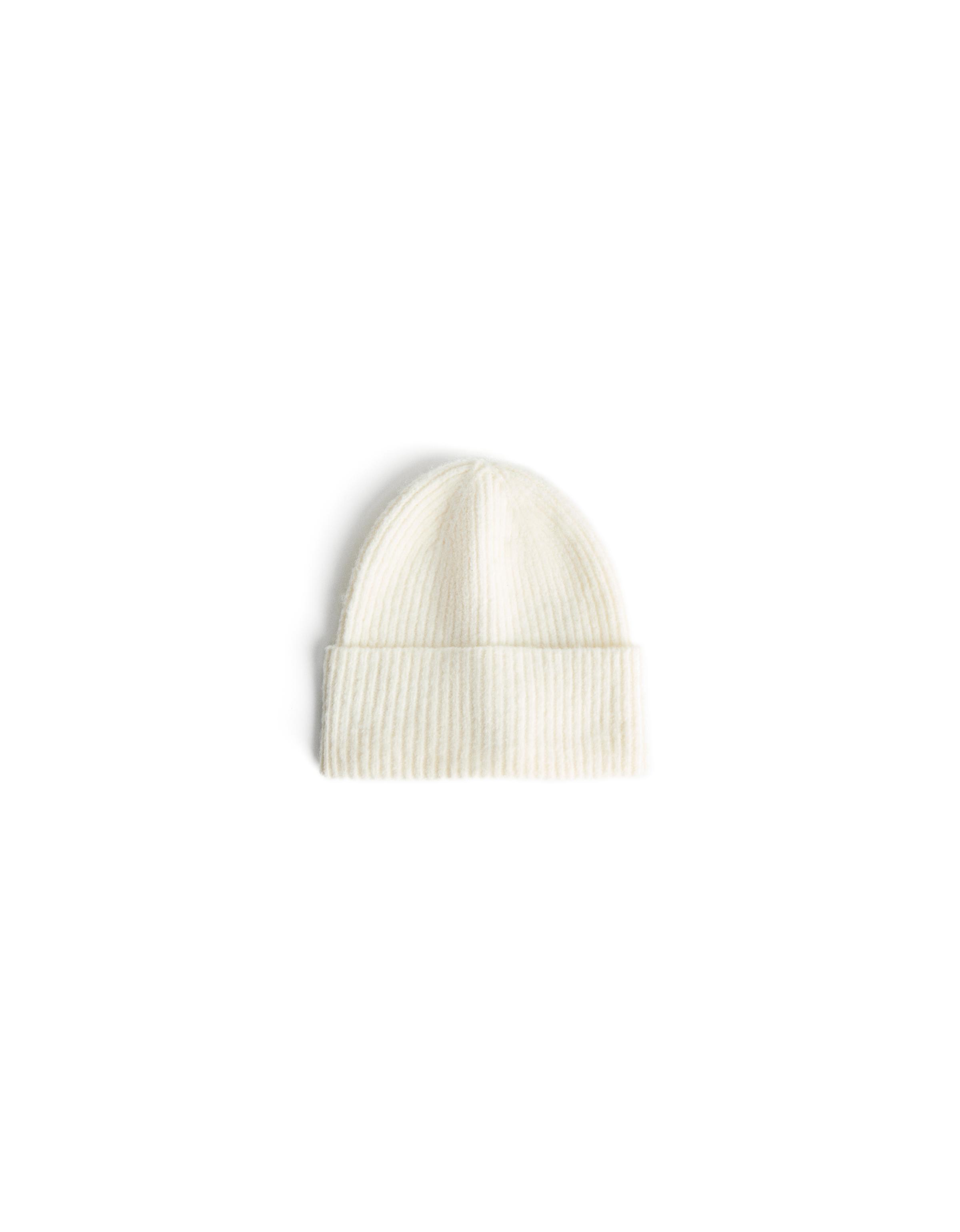 Turn-up knit beanie — Cream