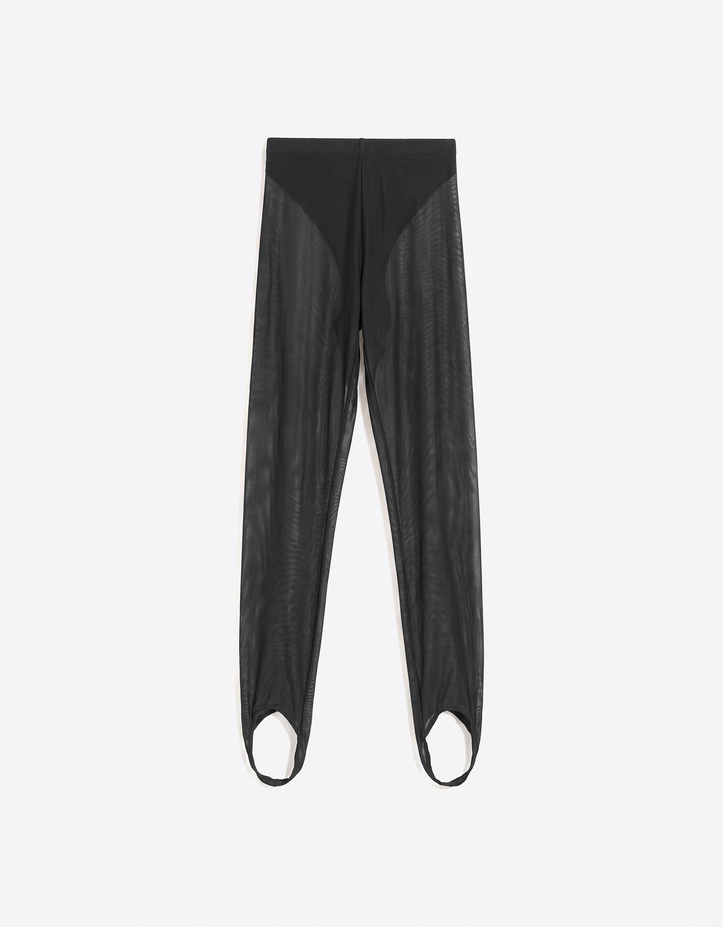 Bershka Legginsy Fuseau Z Tkaniny Oddychającej Kobieta Czarny