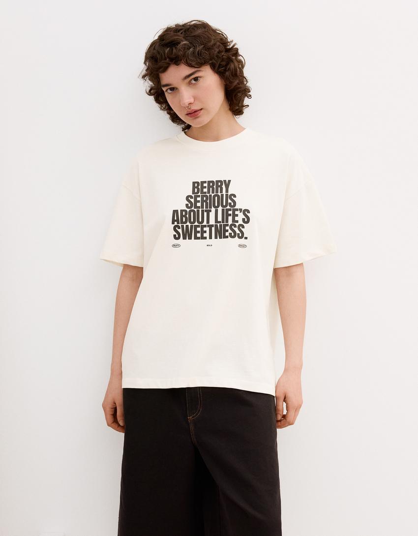Desenli kısa kollu oversize t-shirt-Kirli beyaz-1