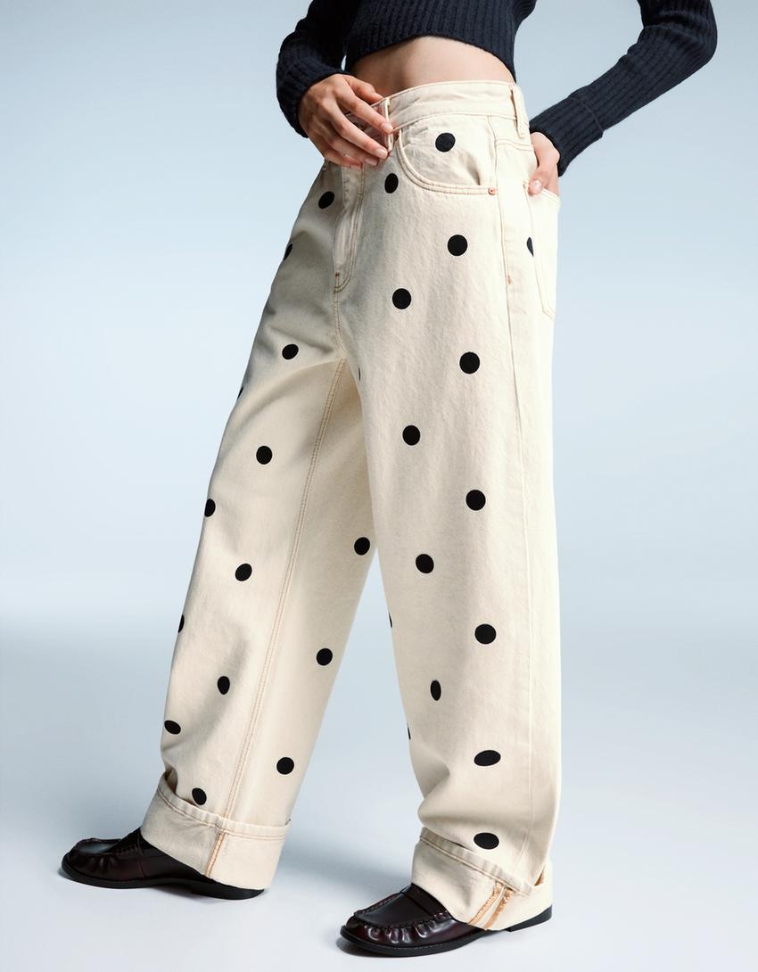 Jeans baggy fit con risvolto-Avorio