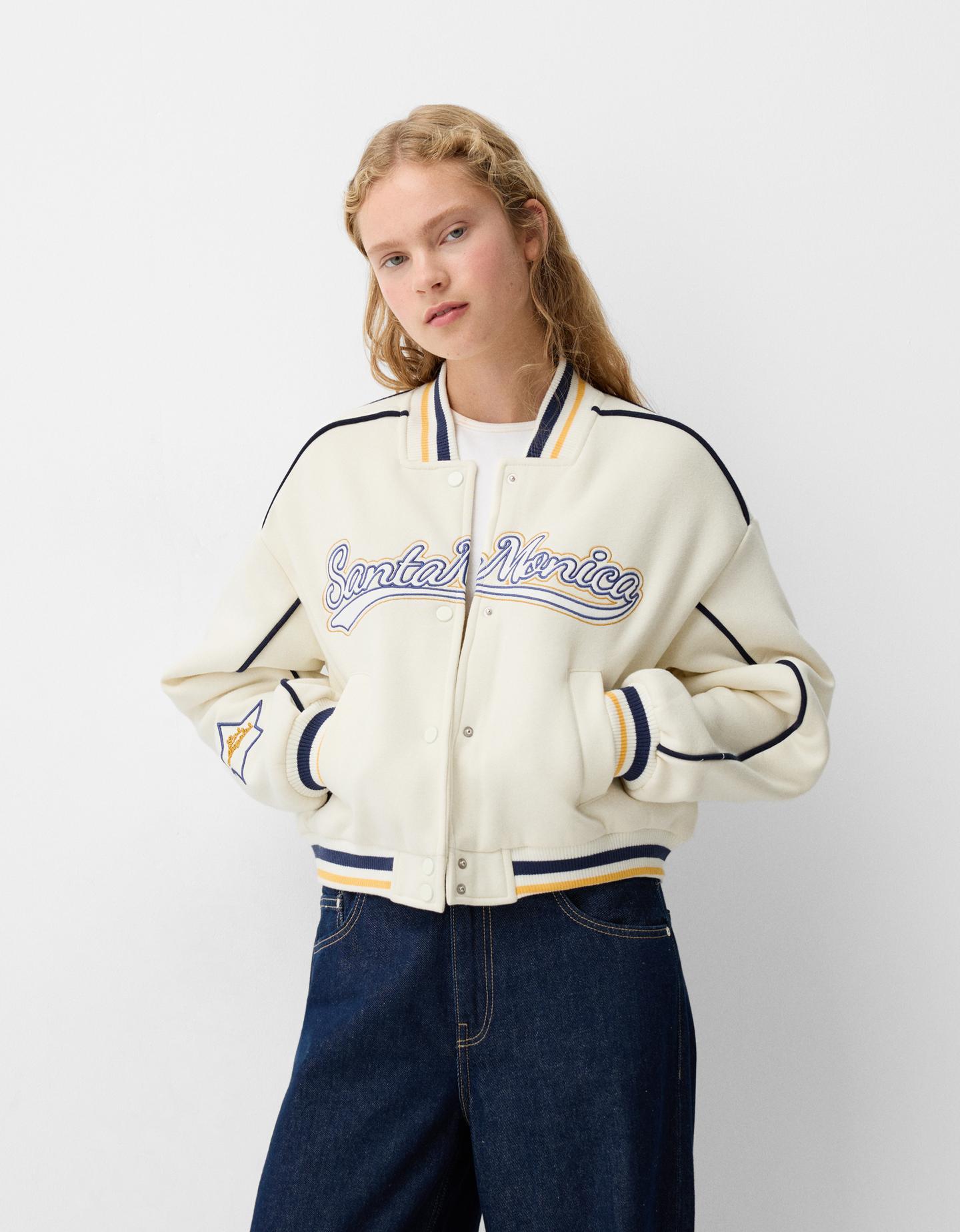 Bershka Cazadora Varsity Felpa Mujer S Beige