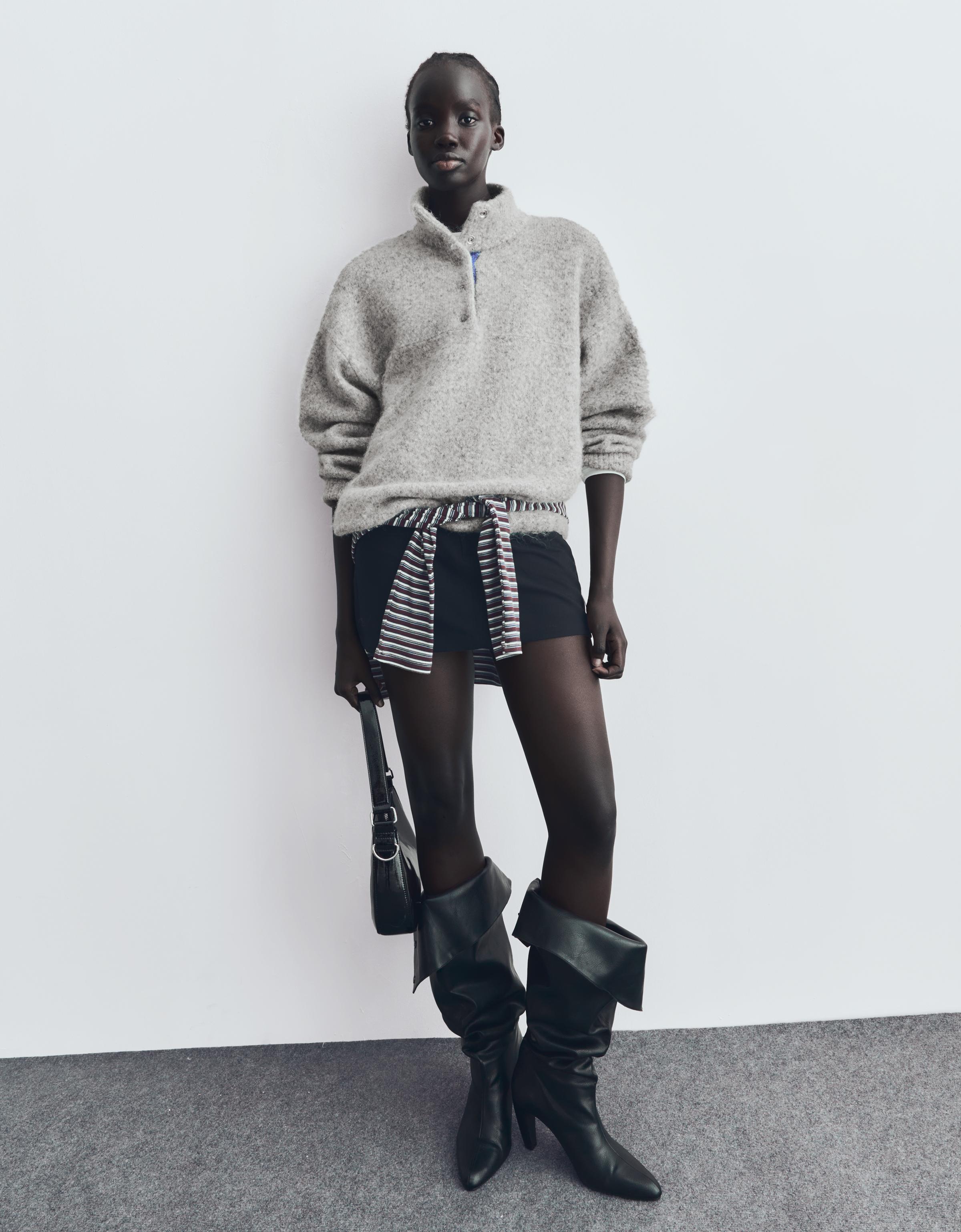 Bershka Pullover Mit Stehkragen Damen L Grau