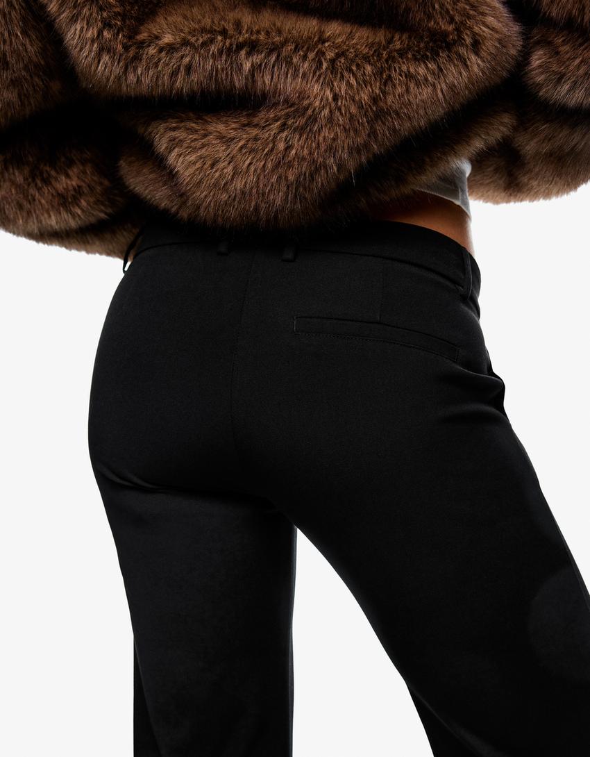 Boot cut broek met lage taille-Zwart