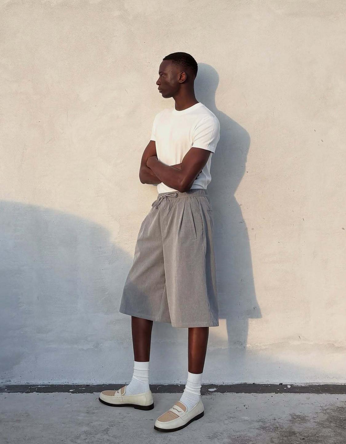 Baggy tailored jogger Bermuda shorts