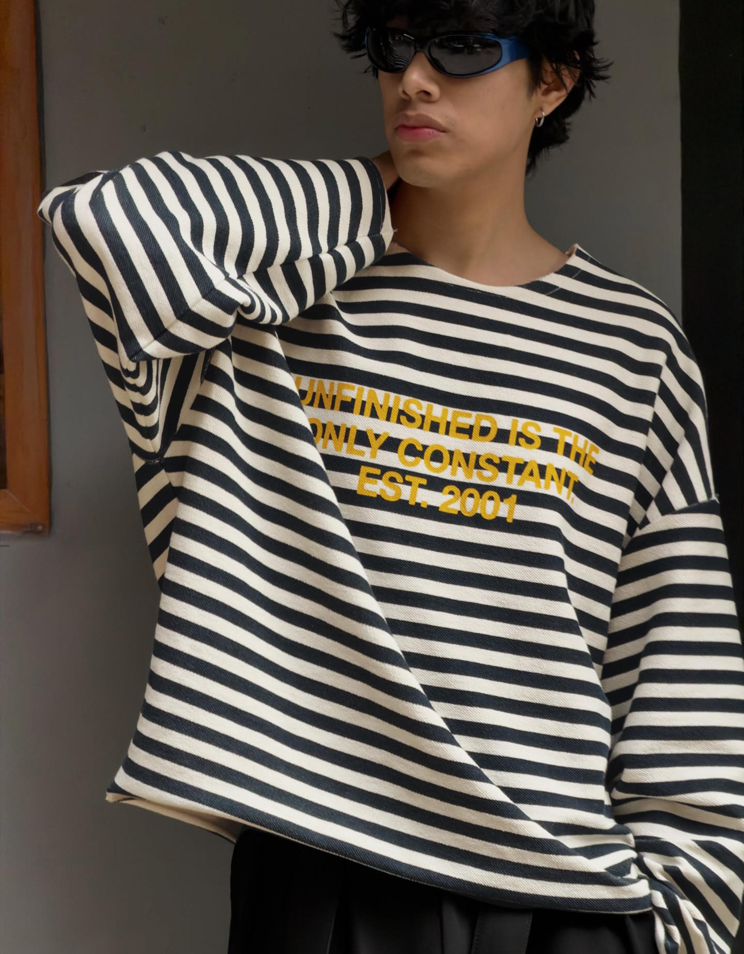 Çizgili bisiklet yaka sweatshirt - Görsel 19