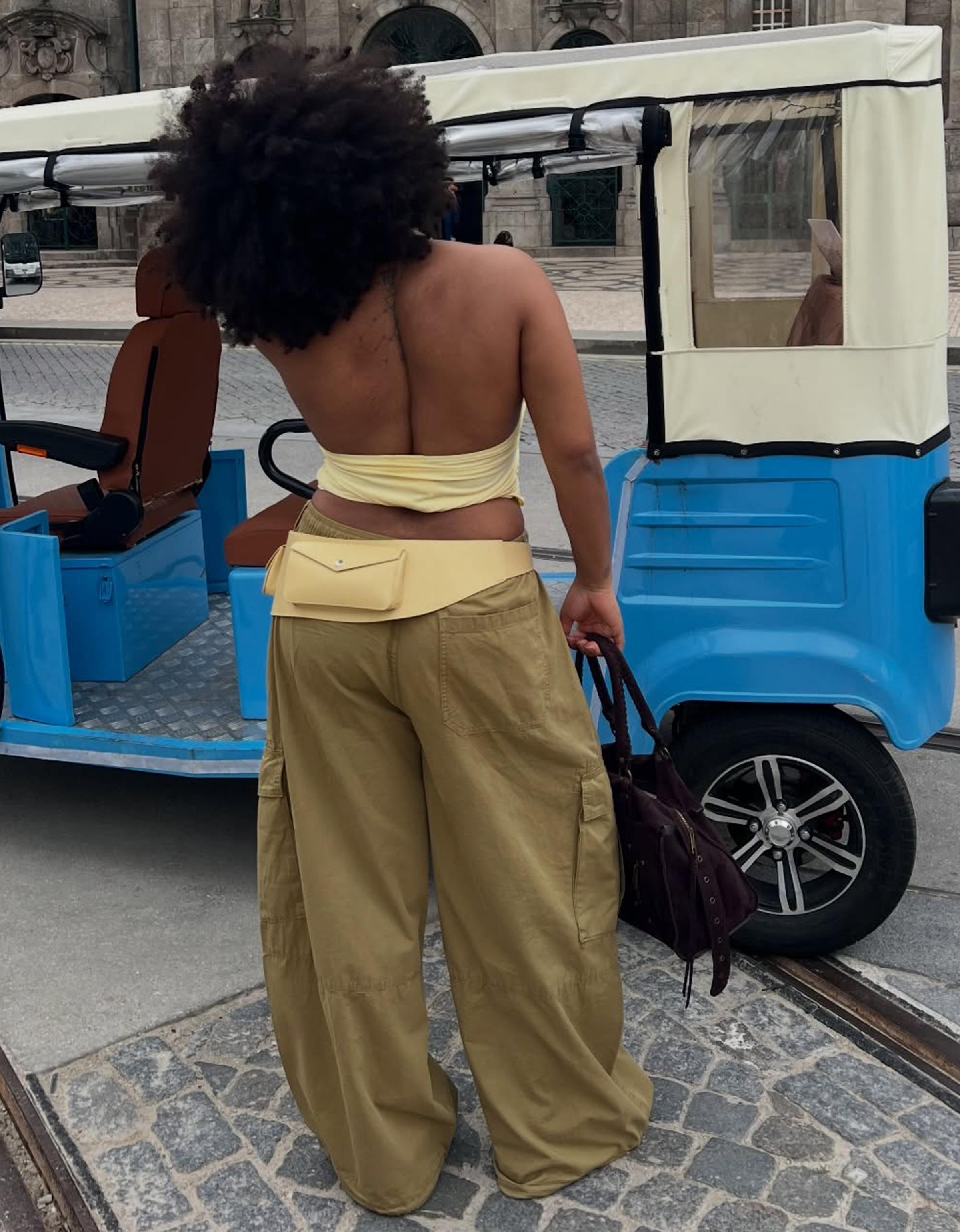 Halter neck top — Yellow