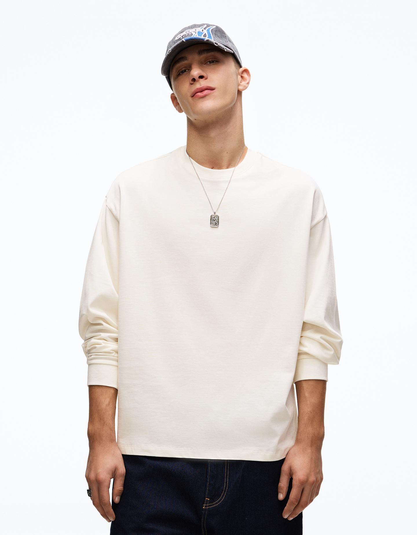 Bershka koszulka z długim rękawem biały złamany