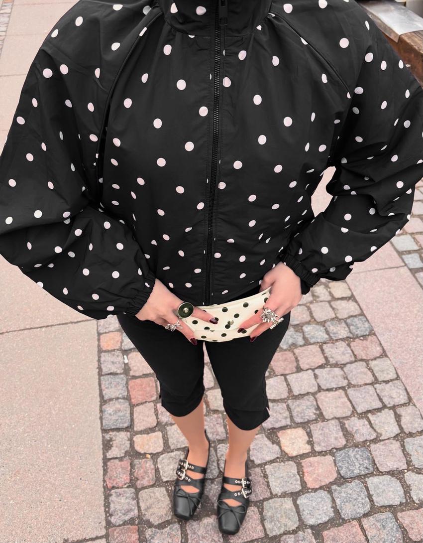 Puantiye cepli kemer-Krem