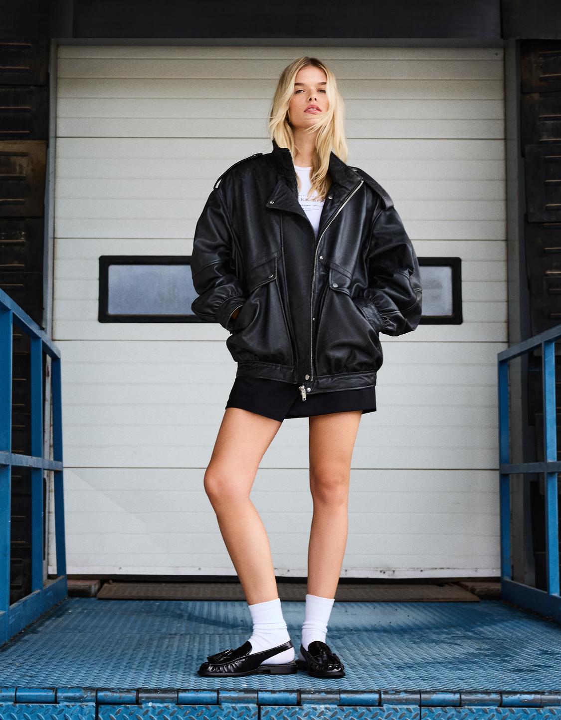 ‘80s leather jacket