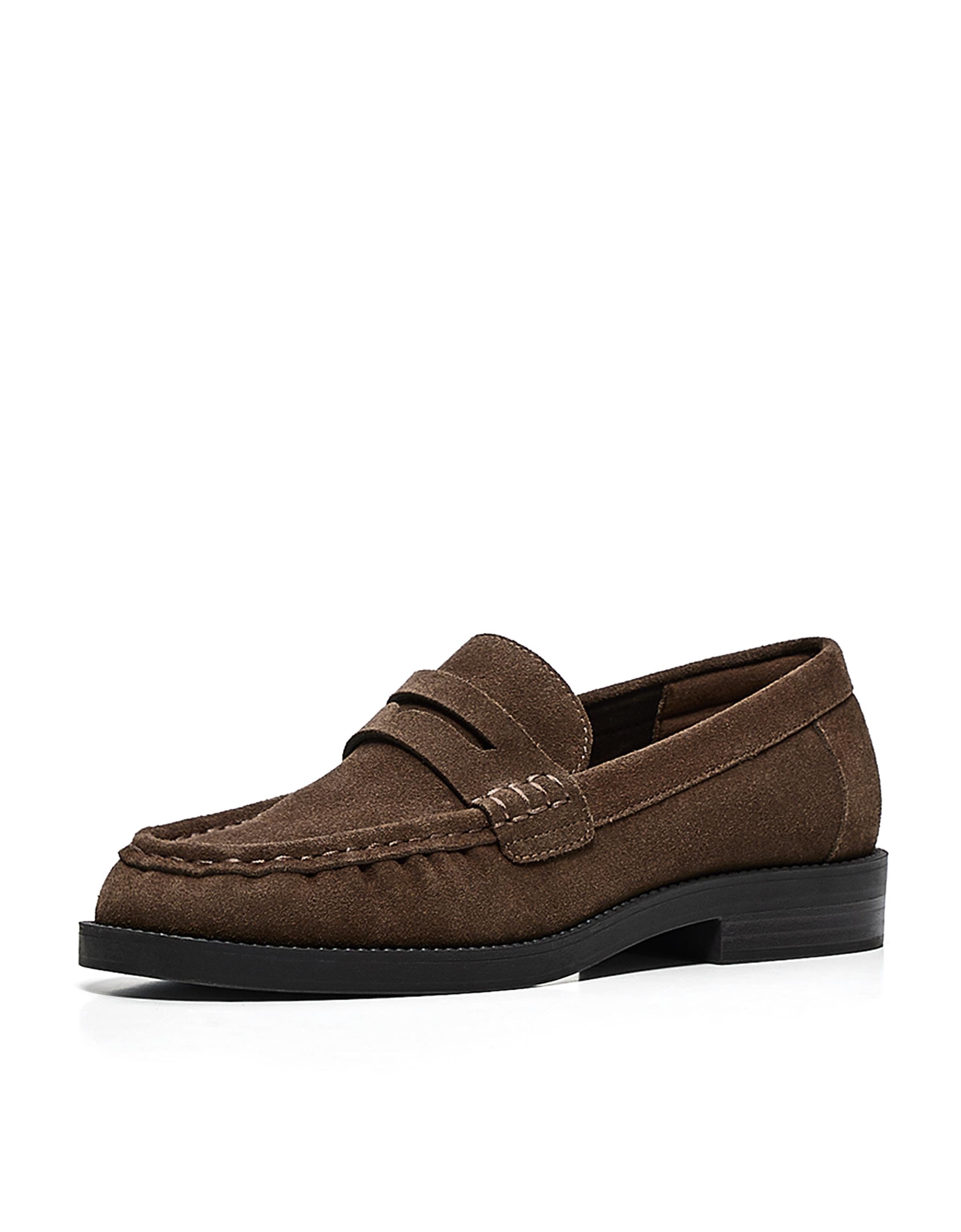 Leather loafers with slim sole — Tan