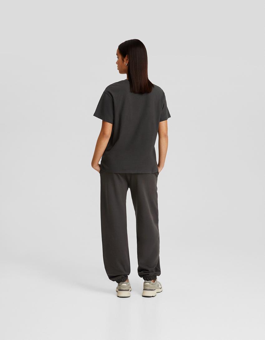 بنطال قطيفة بطبعة باغز باني-رمادي-2