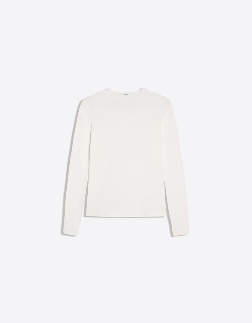 Round neck long-sleeve T-shirt