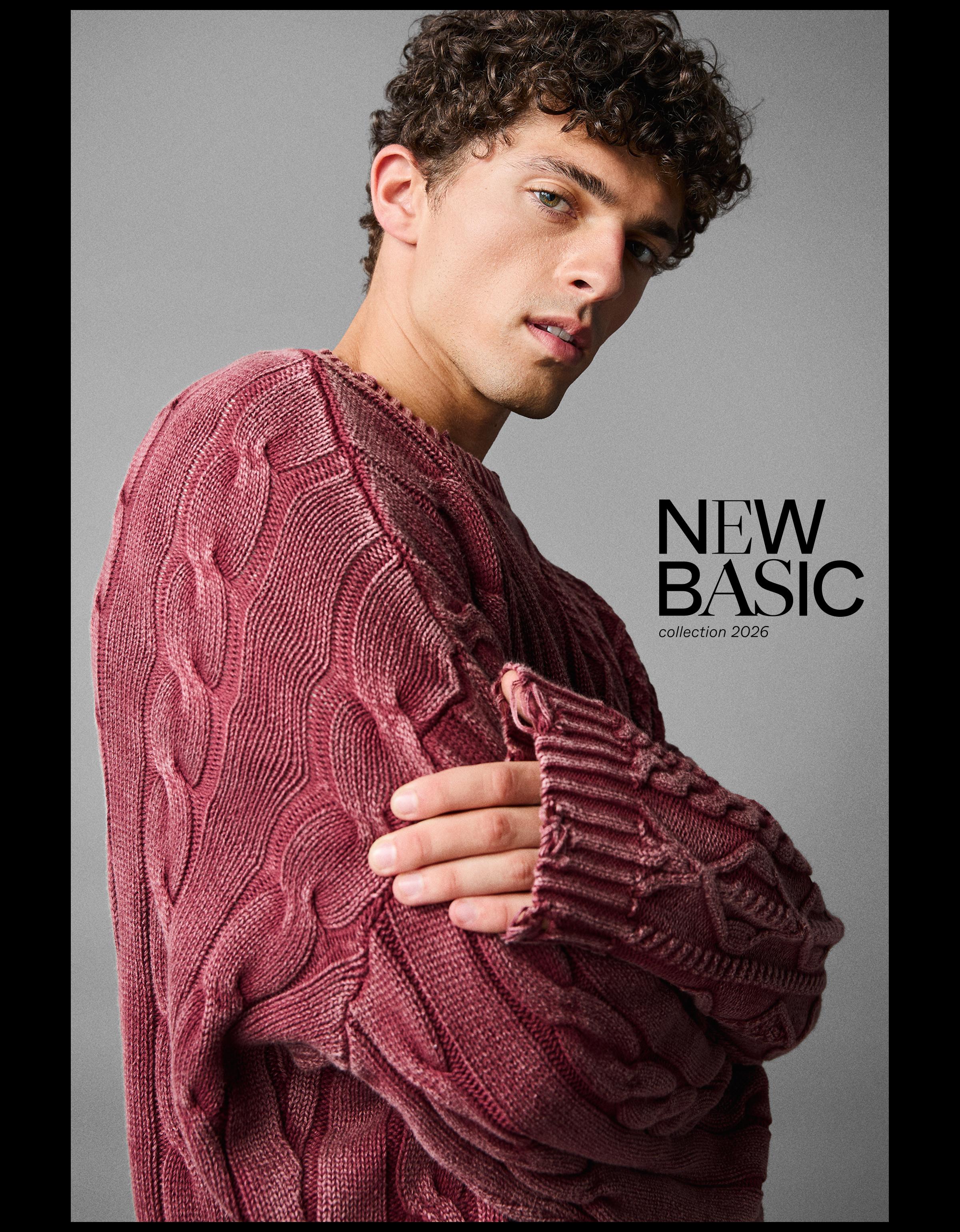 Washed-effect cable-knit jumper — Maroon