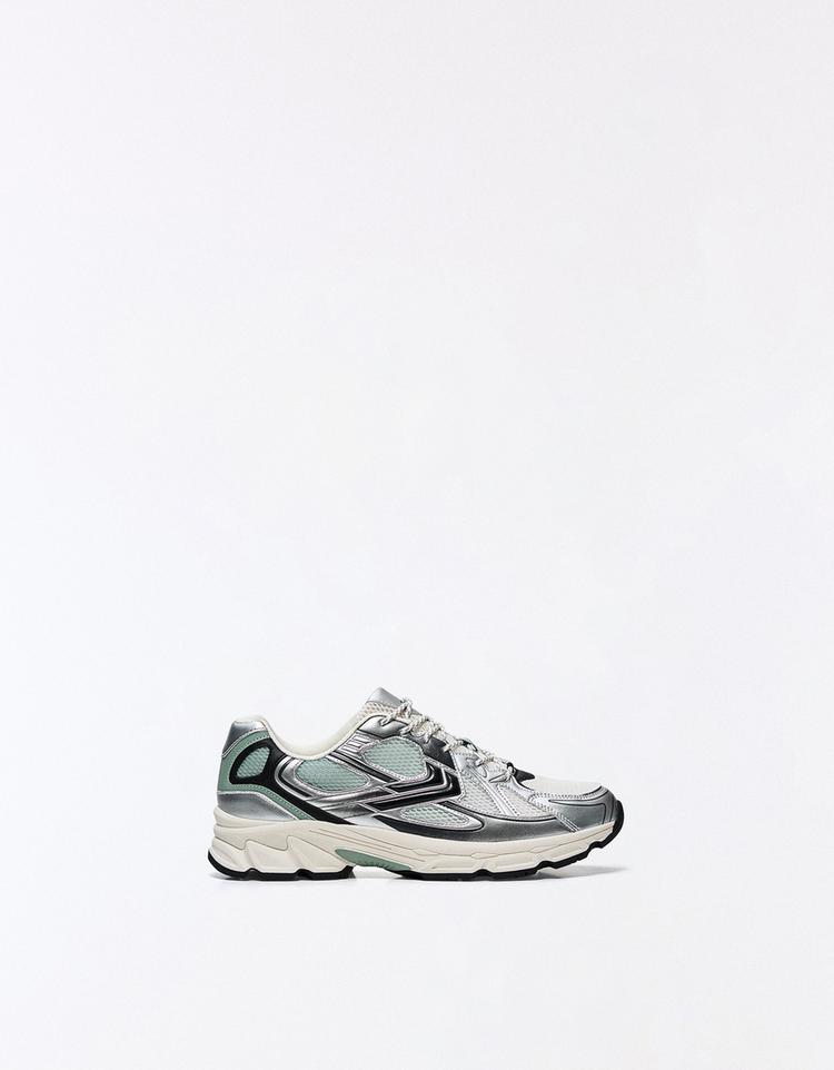 MULTI-PIECE TRAINERS — WHITE