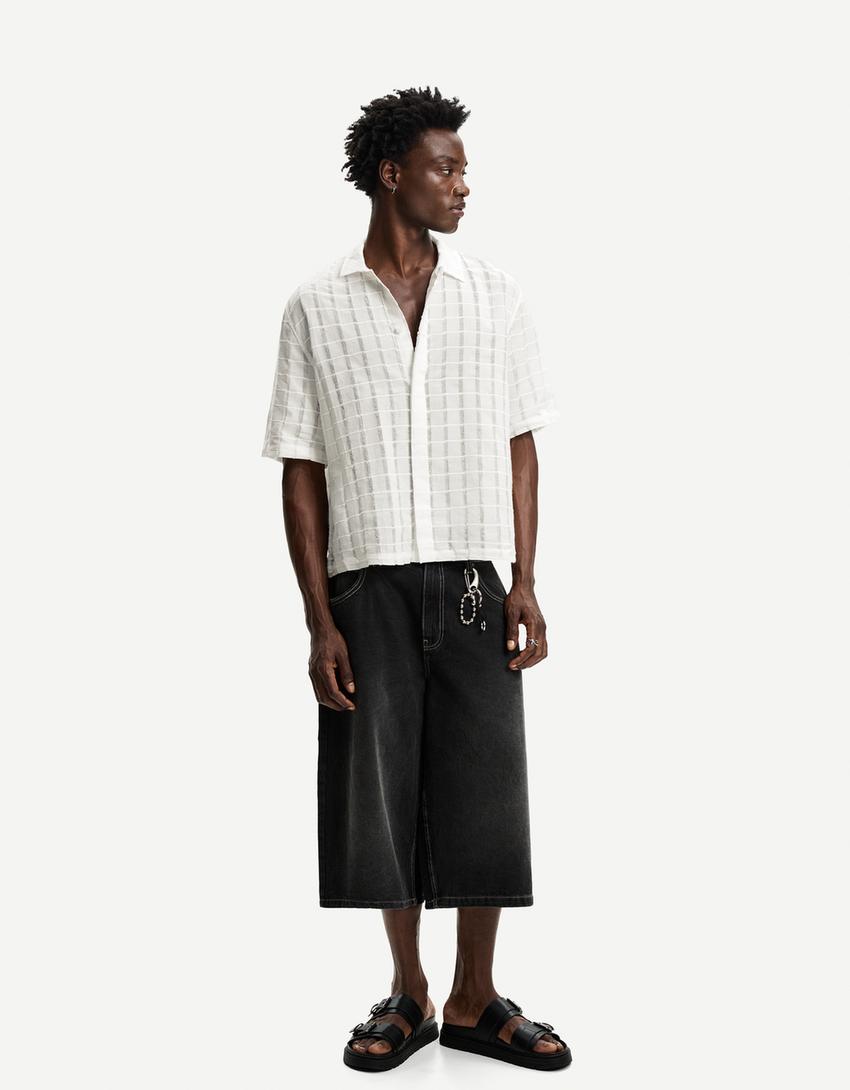 Camisa de manga curta Boxy fit desfiada-Branco