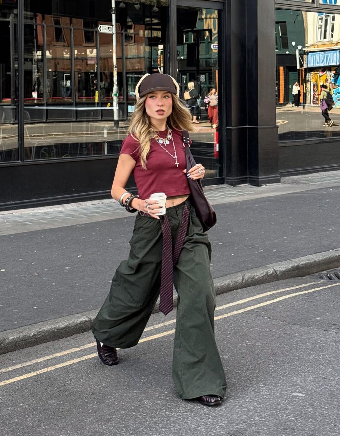 Technical balloon parachute trousers