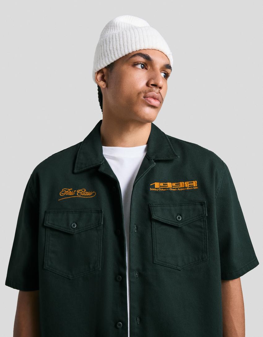 Camisa manga corta boxy bordado-Verde