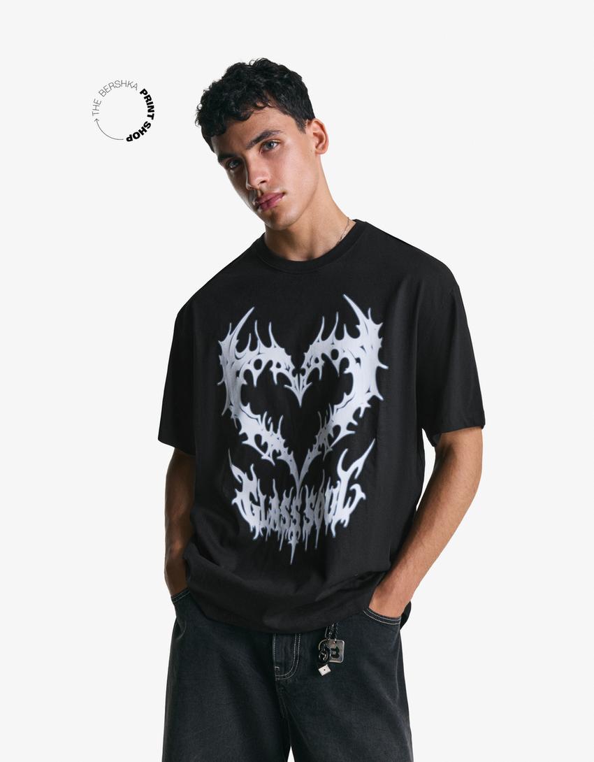 Kortärmad t-shirt med tryck-Svart-1