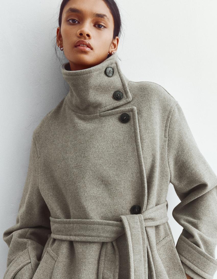 Cappotto lungo a collo alto-Sabbia