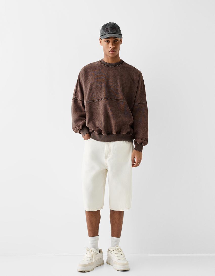 Sweat col rond effet délavé broderie-Marron-3
