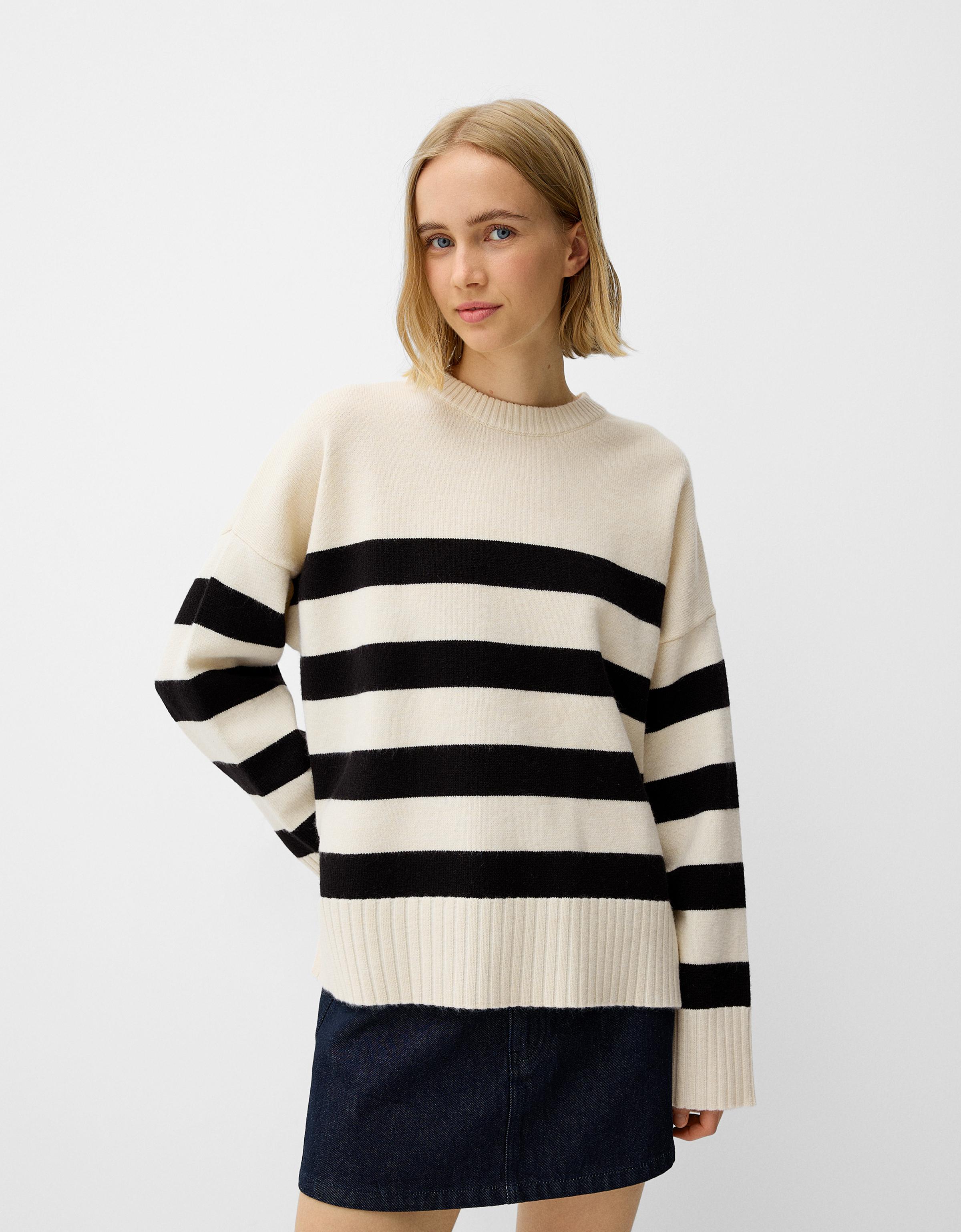 Bershka Pullover Mit Rundausschnitt Damen Xl Rohweiß