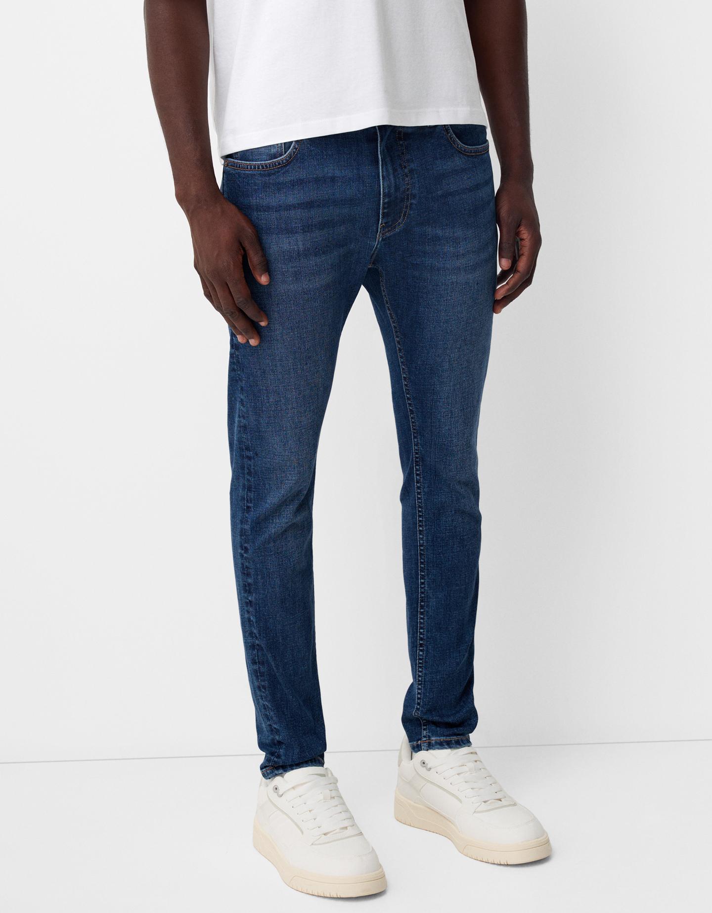 Bershka Jeansy O Kroju Super Skinny Mężczyzna 34 Niebieski