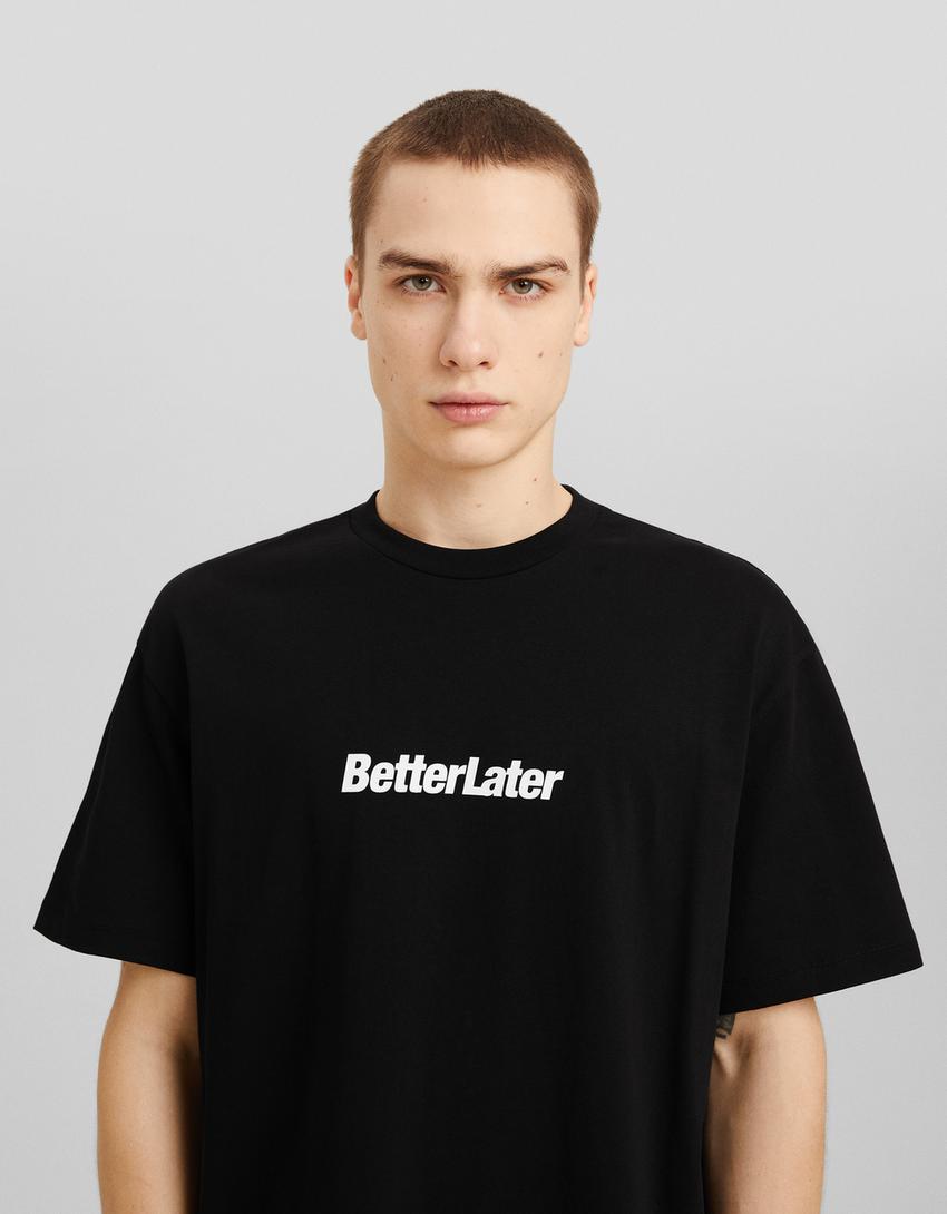 T-shirt manga curta boxy fit estampado-Preto-2