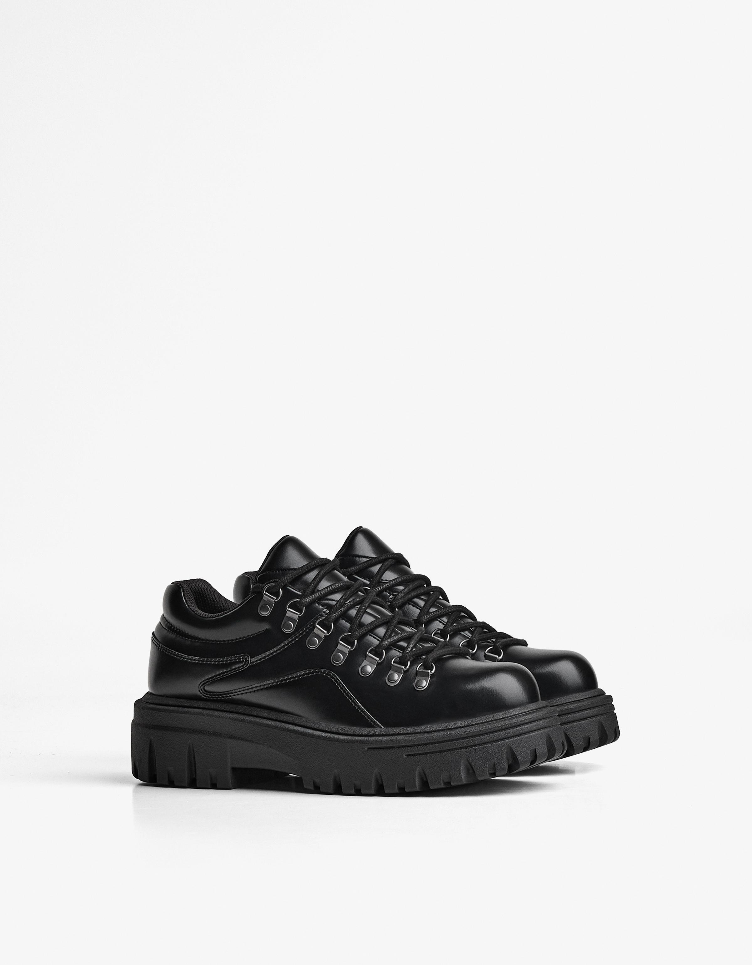 Bershka Schuhe Mit Metalldetails Herren 42 Schwarz