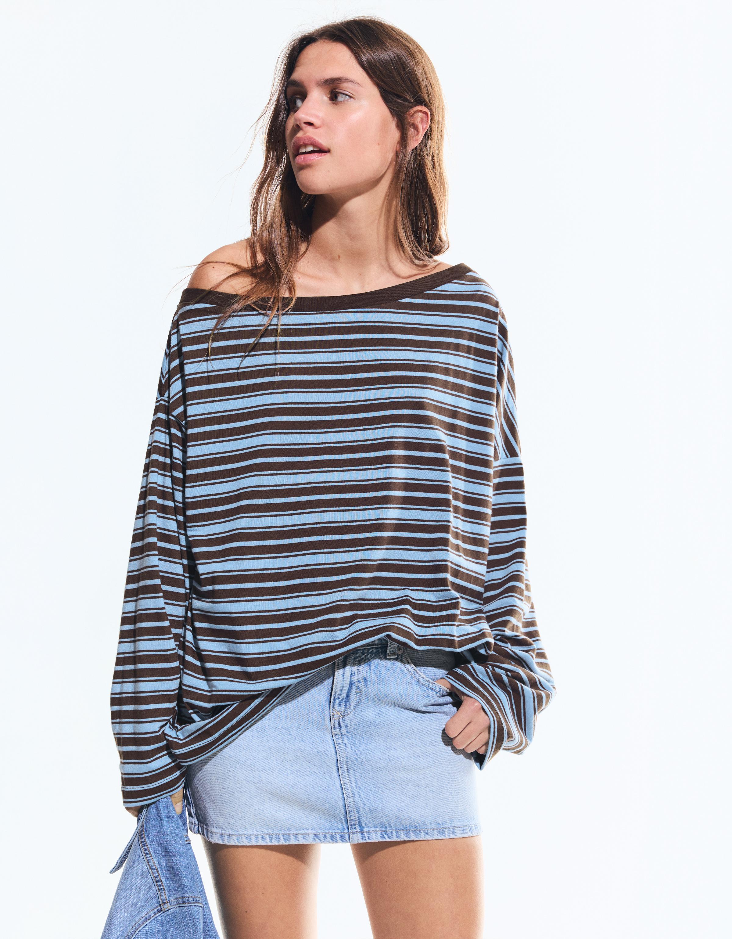 T-Shirt À Manches Longues Col Asymétrique Imprimé M Bleu Clair