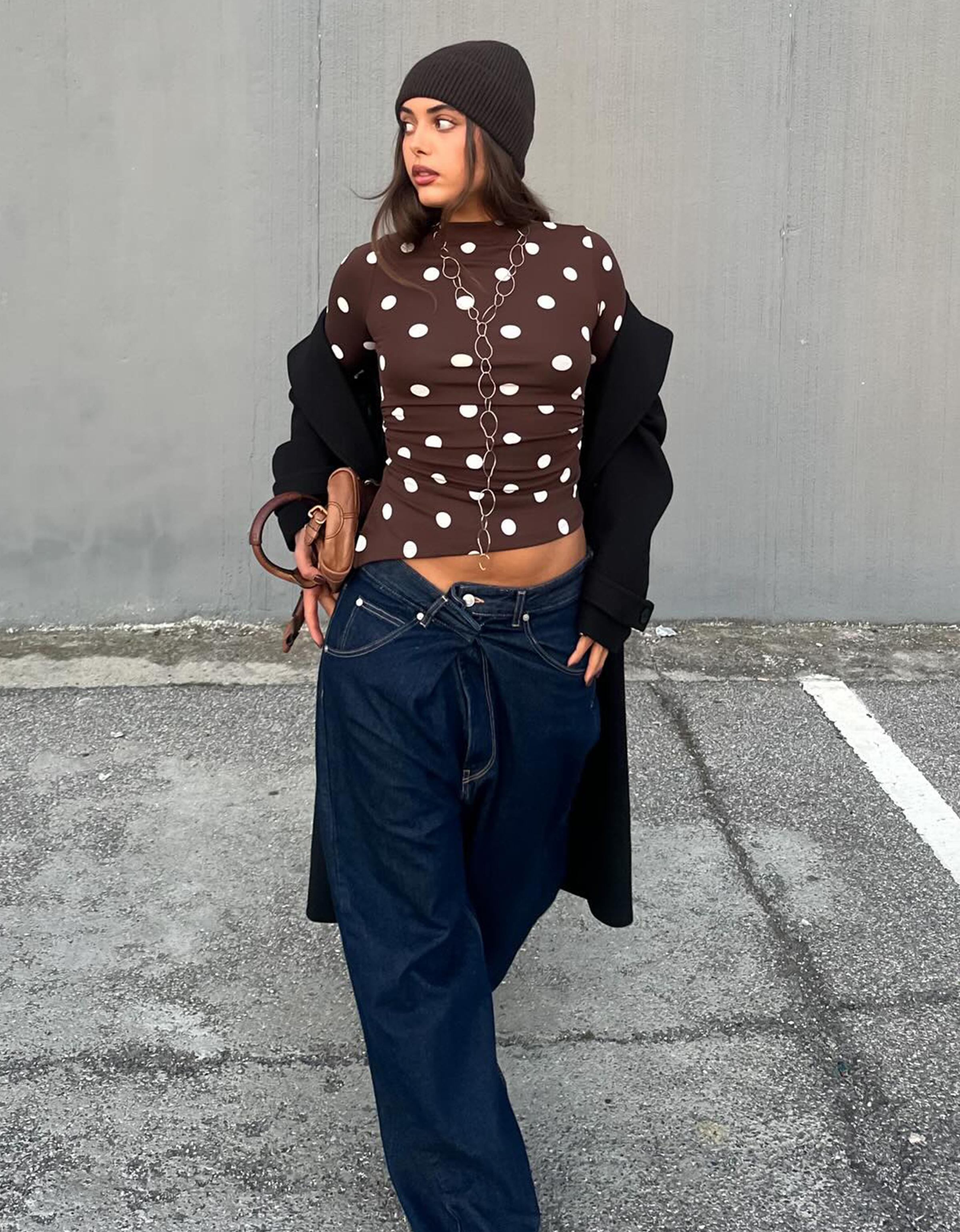 Bershka Camiseta Manga Larga Asimétrica Mujer L Marrón