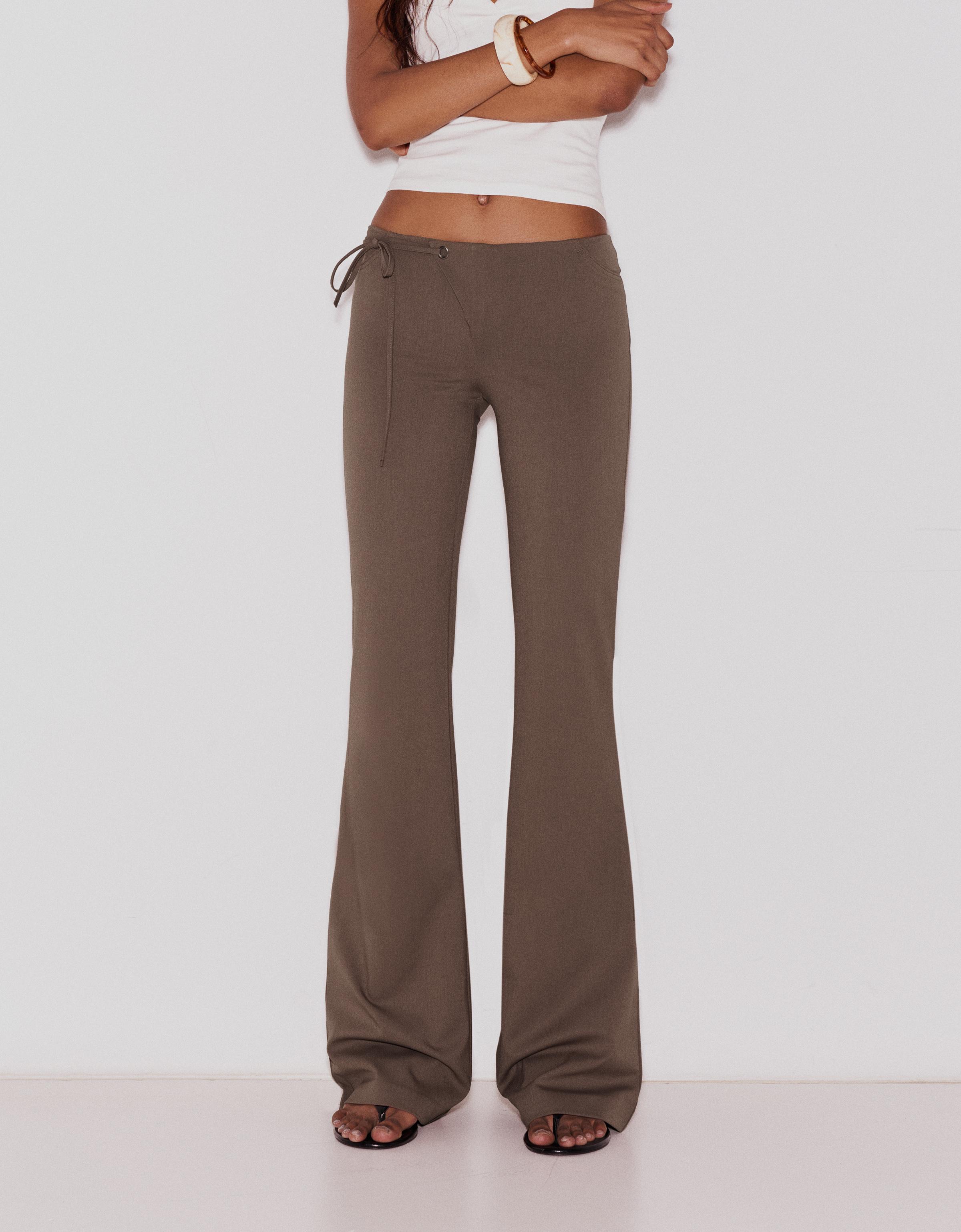 Low-rise flared trousers — Sand