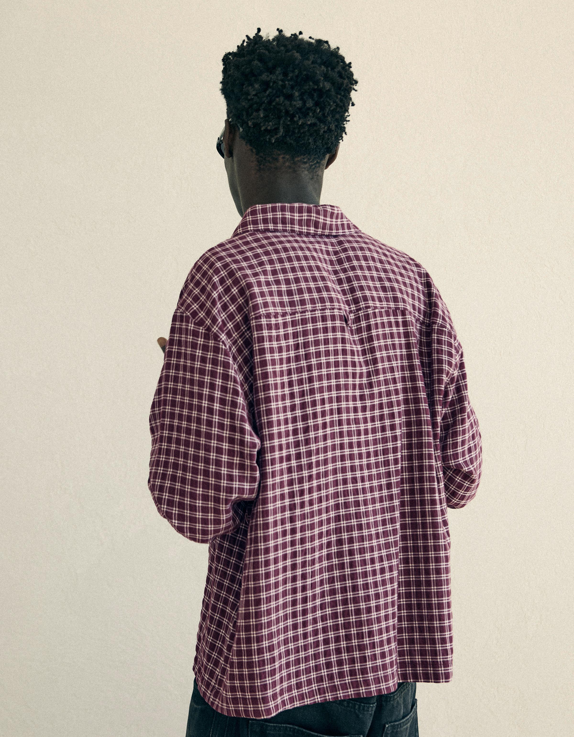 Check long sleeve shirt with clasps — Maroon