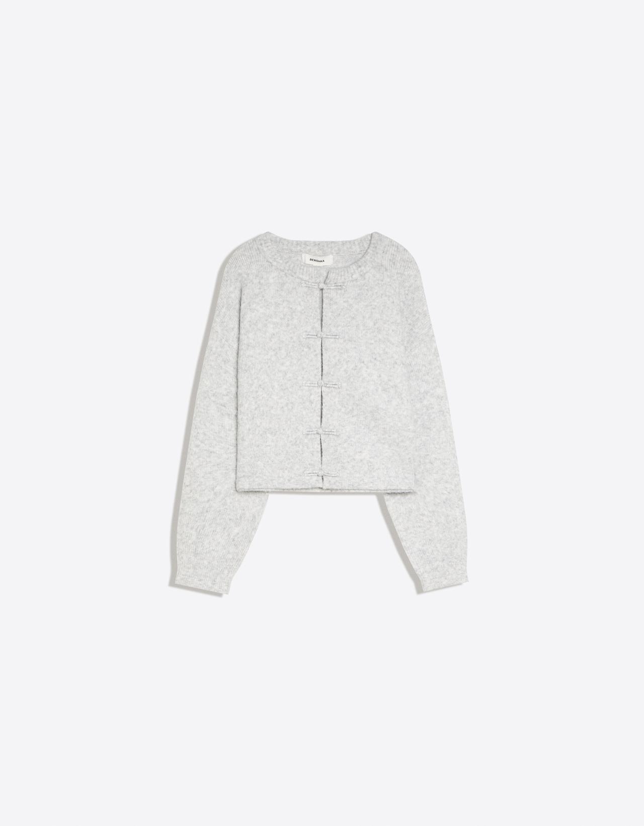 Round neck clasp cardigan — Grey